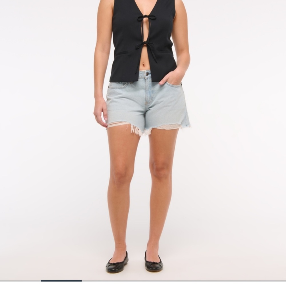 ABERCROMBIE shorts - Picture 3 of 7